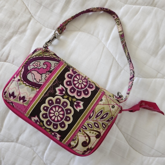 Vera Bradley Quilted Paisley Wristlet Wallet - Picture 4 of 11